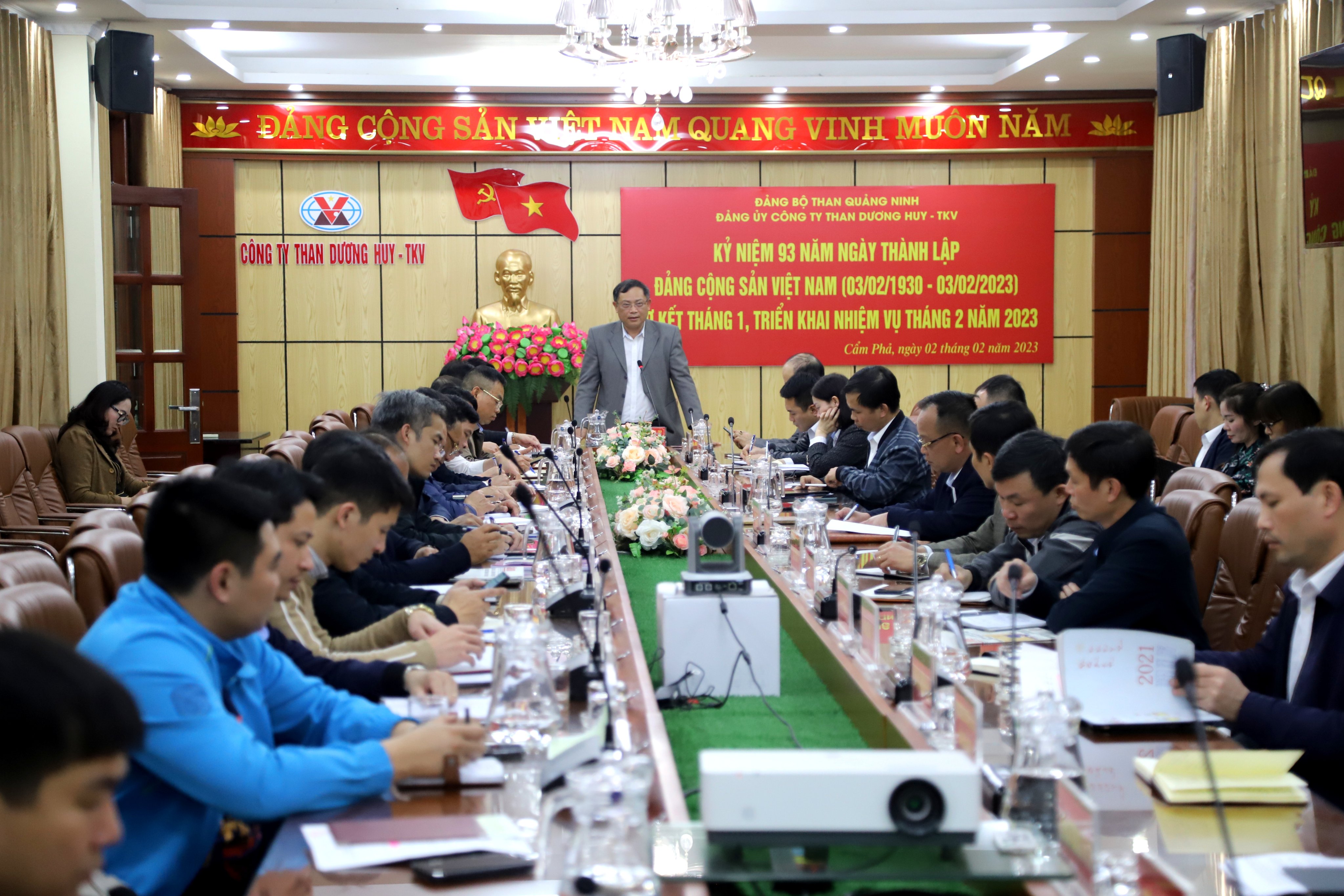 Đảng ủy Than Dương Huy: Kỷ niệm 93 năm ngày thành lập Đảng Cộng sản Việt Nam và sơ kết công tác tháng 01/2023
