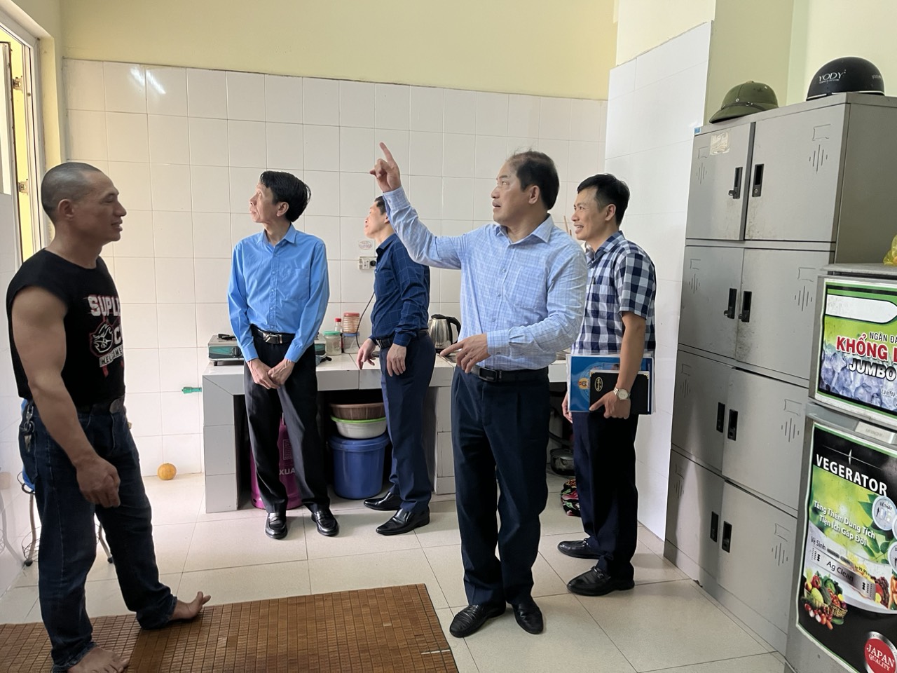 Công đoàn TKV kiểm tra công tác môi trường tại Khu tập thể công nhân Than Dương Huy